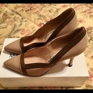 Manolo Blahnik 3” tan/gold gently used heels